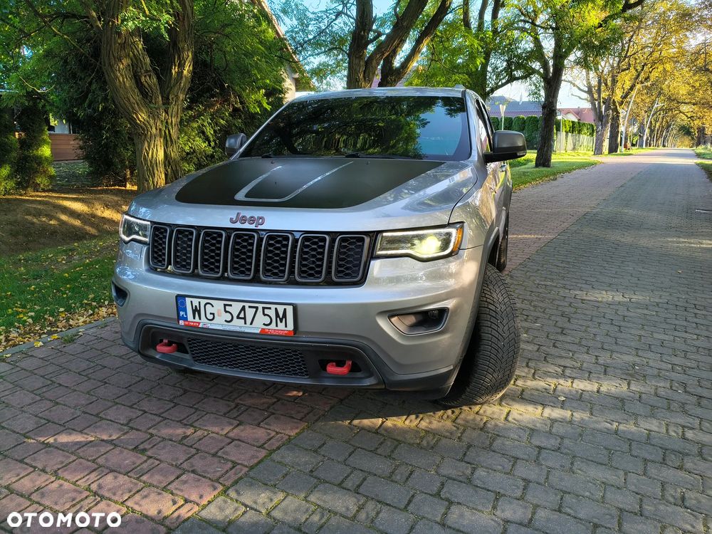 Jeep Grand Cherokee - 4