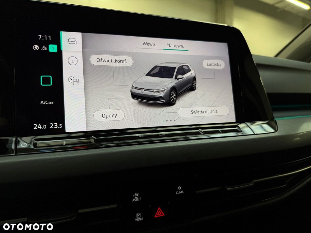 Volkswagen Golf - 37