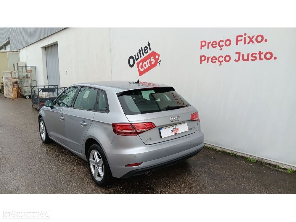 Audi A3 Sportback 30 TDI - 3