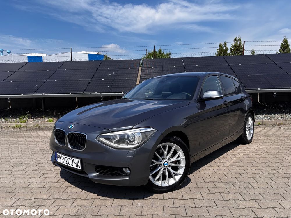 BMW Seria 1 120d Sport-Aut - 2