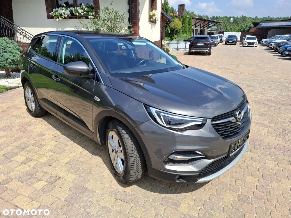 Opel Grandland X 1.2 Start/Stop Automatik Business Elegance - 1