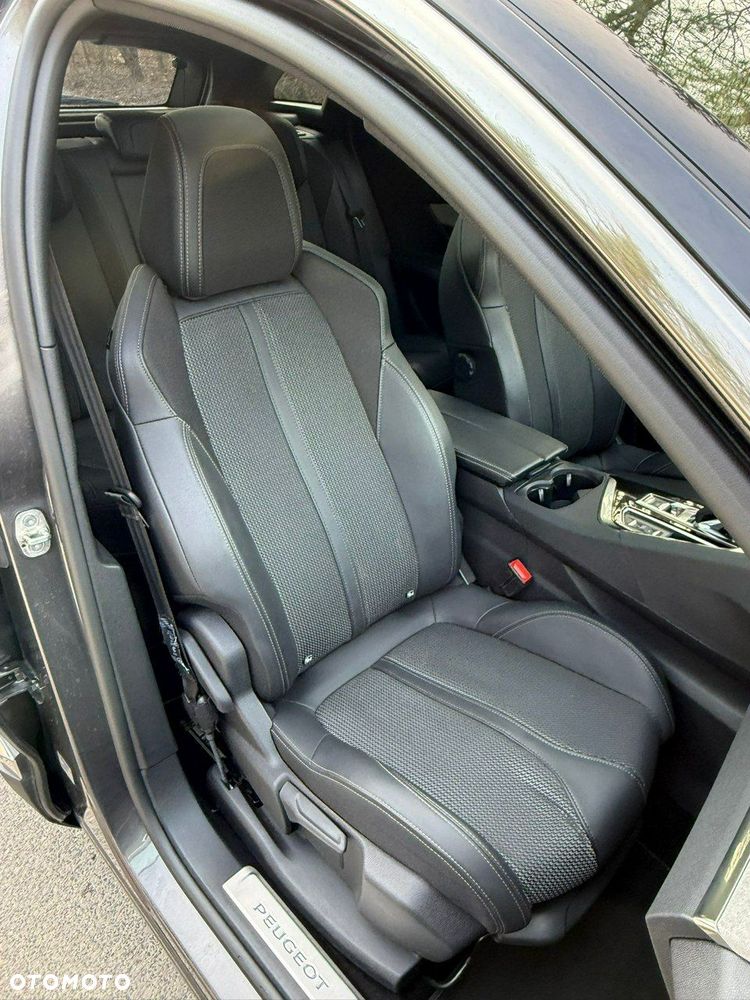 Peugeot 3008 - 34