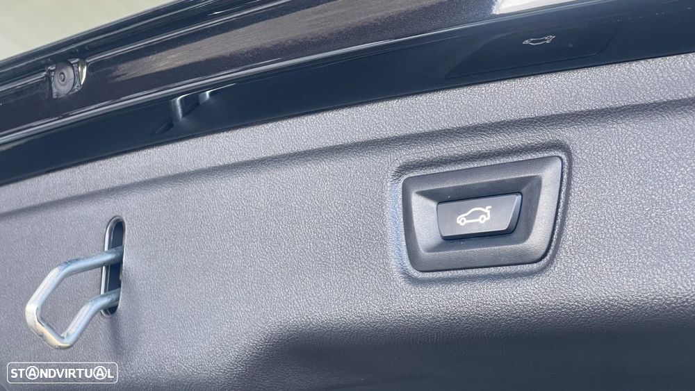 BMW 320 e Corporate Edition Auto - 9