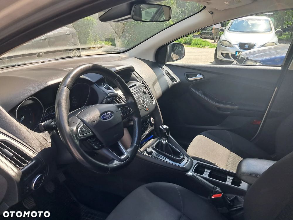 Ford Focus 1.5 TDCi Trend - 10