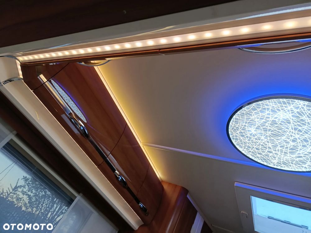 Fendt Caravan Diamant Black 590 - 33