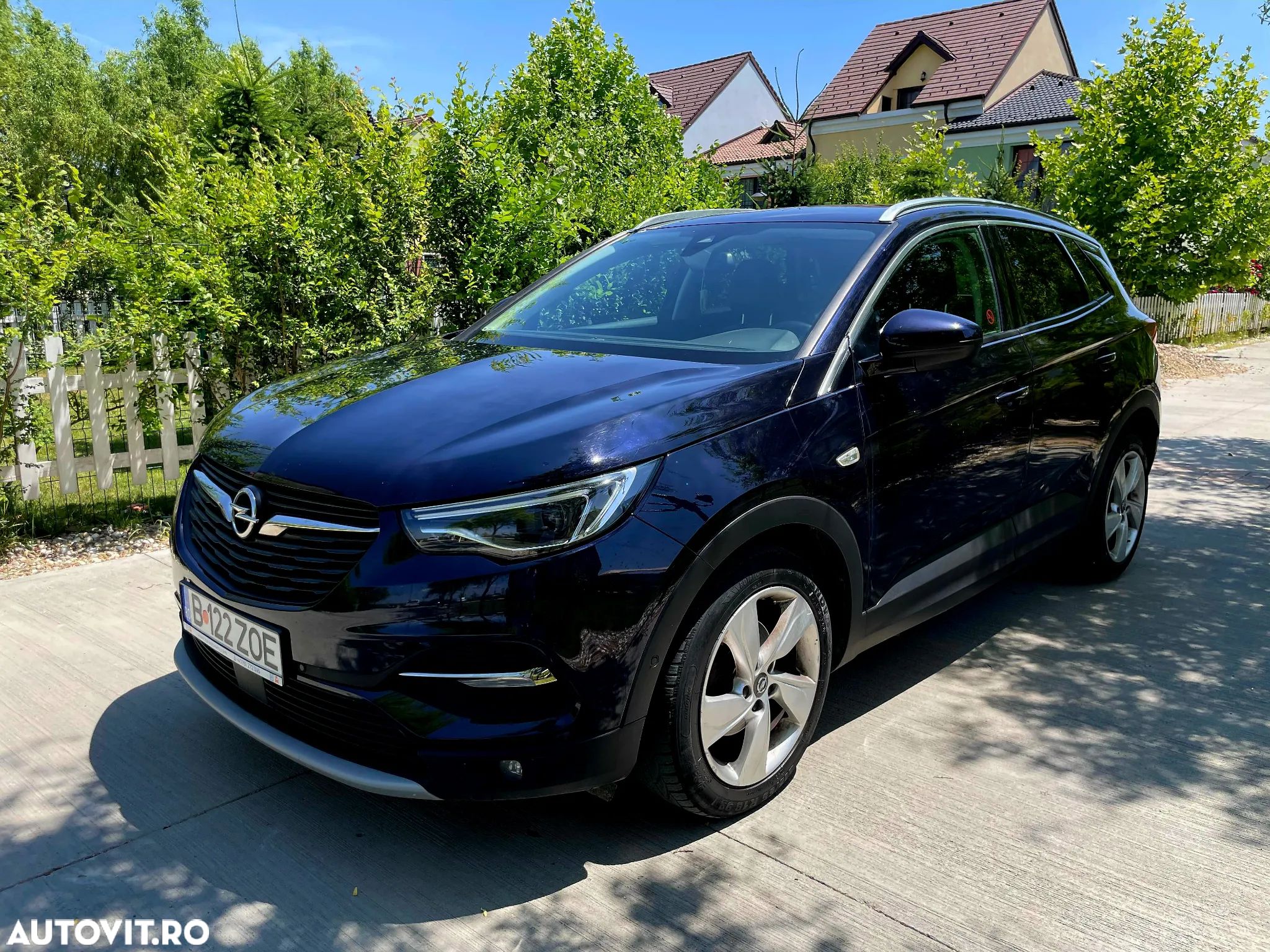 Opel Grandland X 1.2 Turbo START/STOP Aut. Innovation - 1