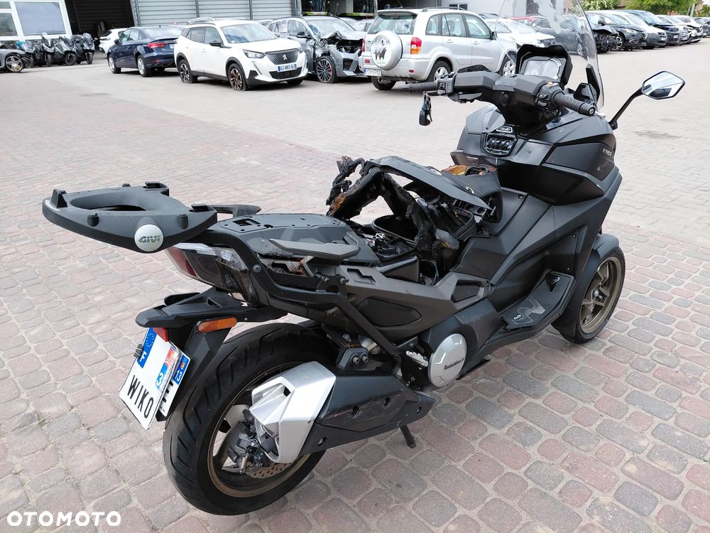 Kymco CV3 - 6
