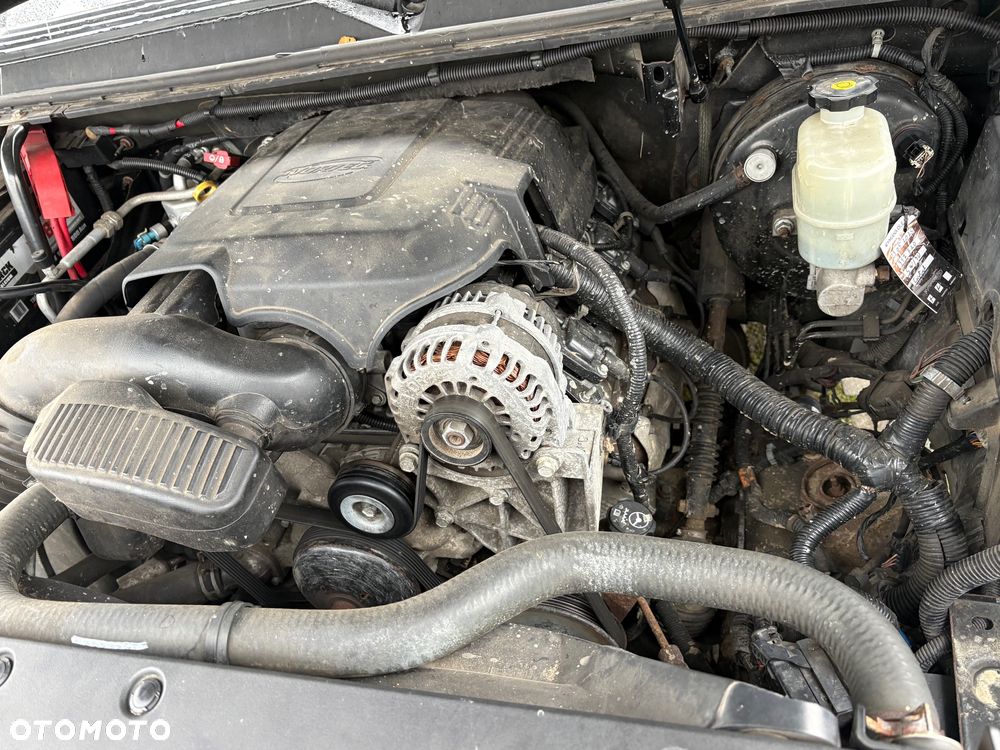 Chevrolet Suburban - 31