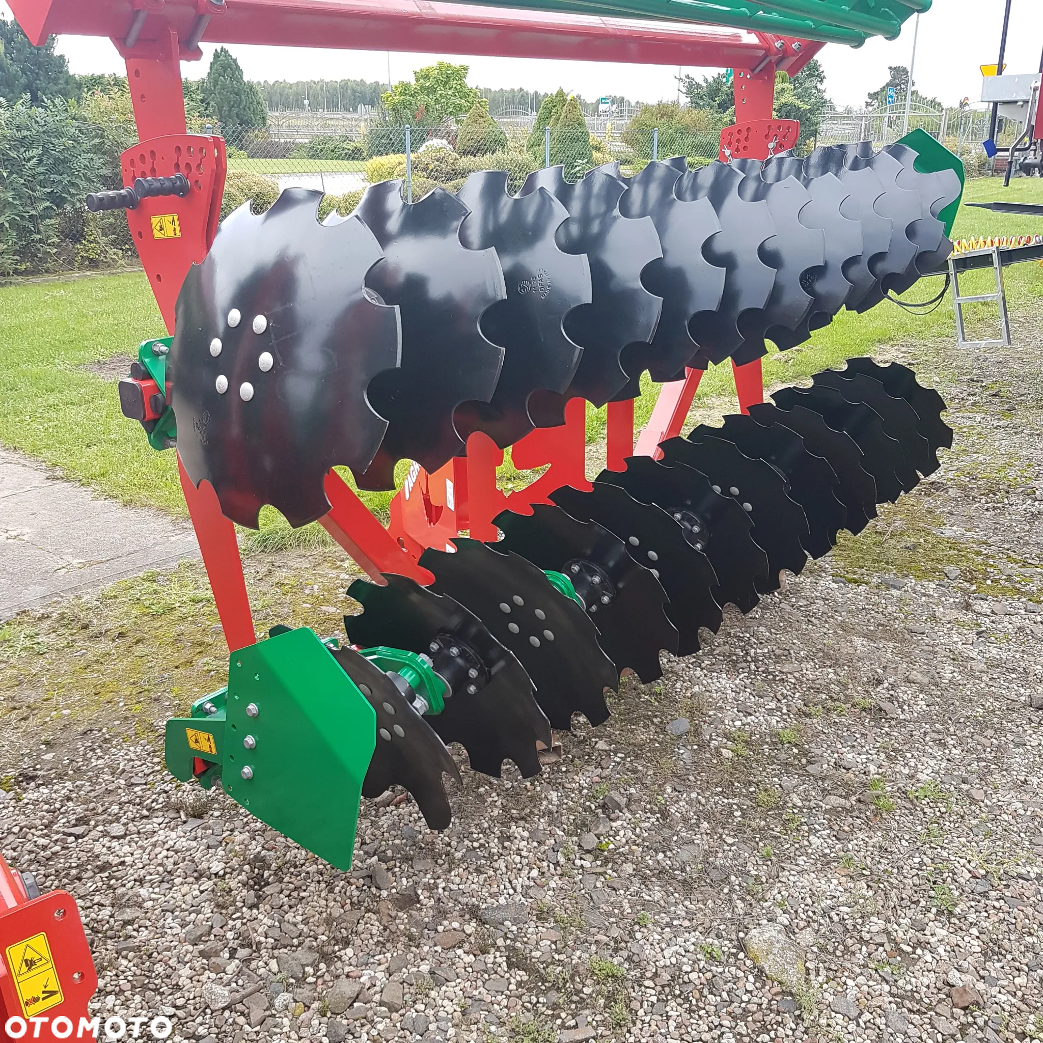 Agro-Masz BTL30 - 8