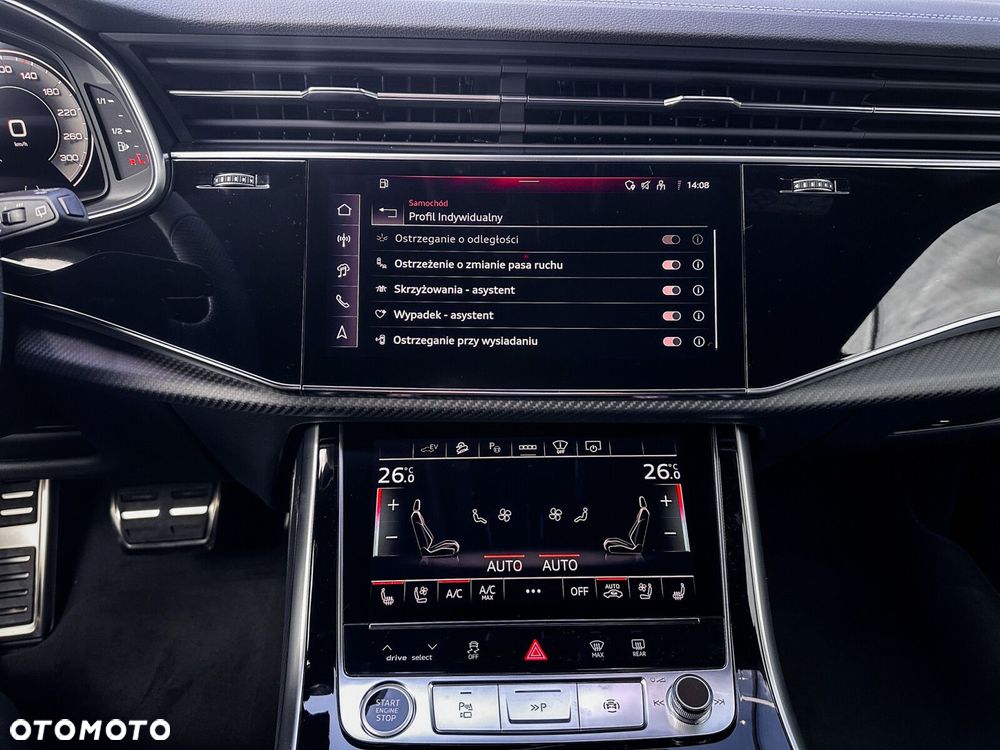 Audi Q8 - 35