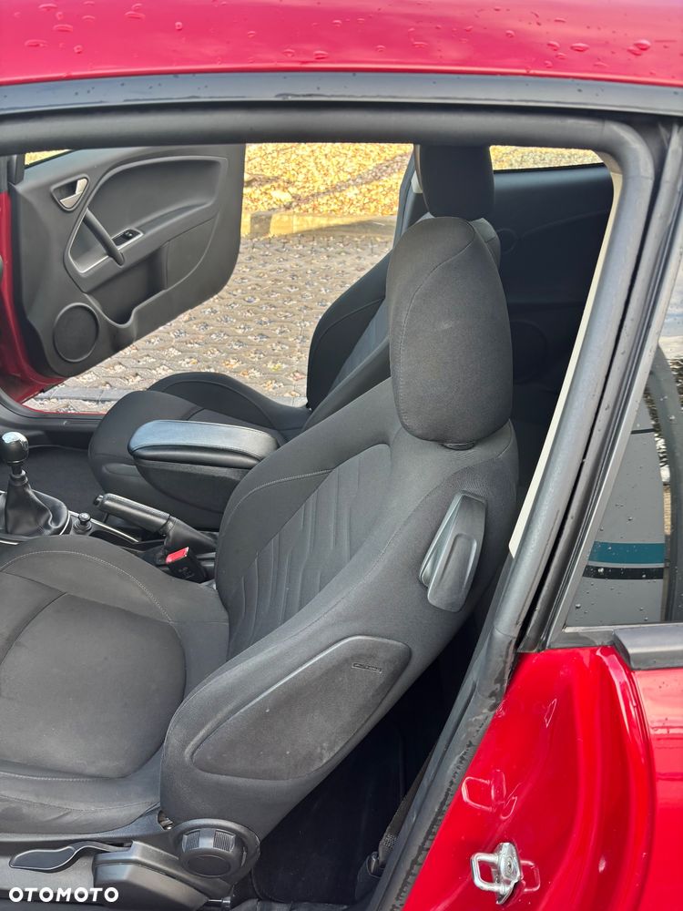 Alfa Romeo Mito 1.4 8V - 6