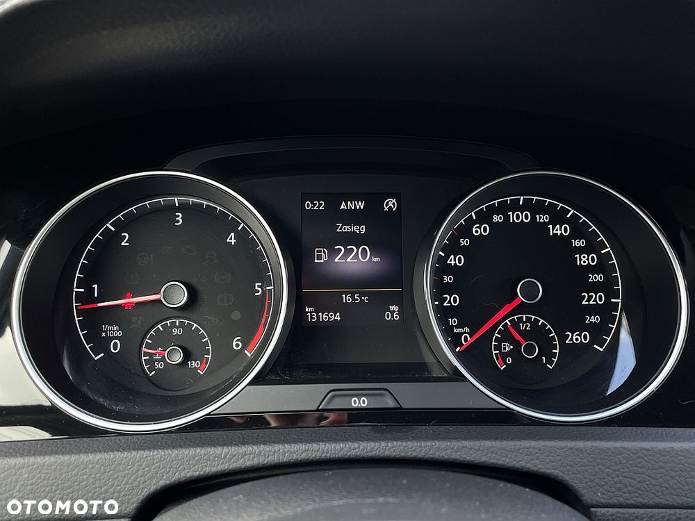 Volkswagen Golf 1.6 TDI BMT Highline - 23