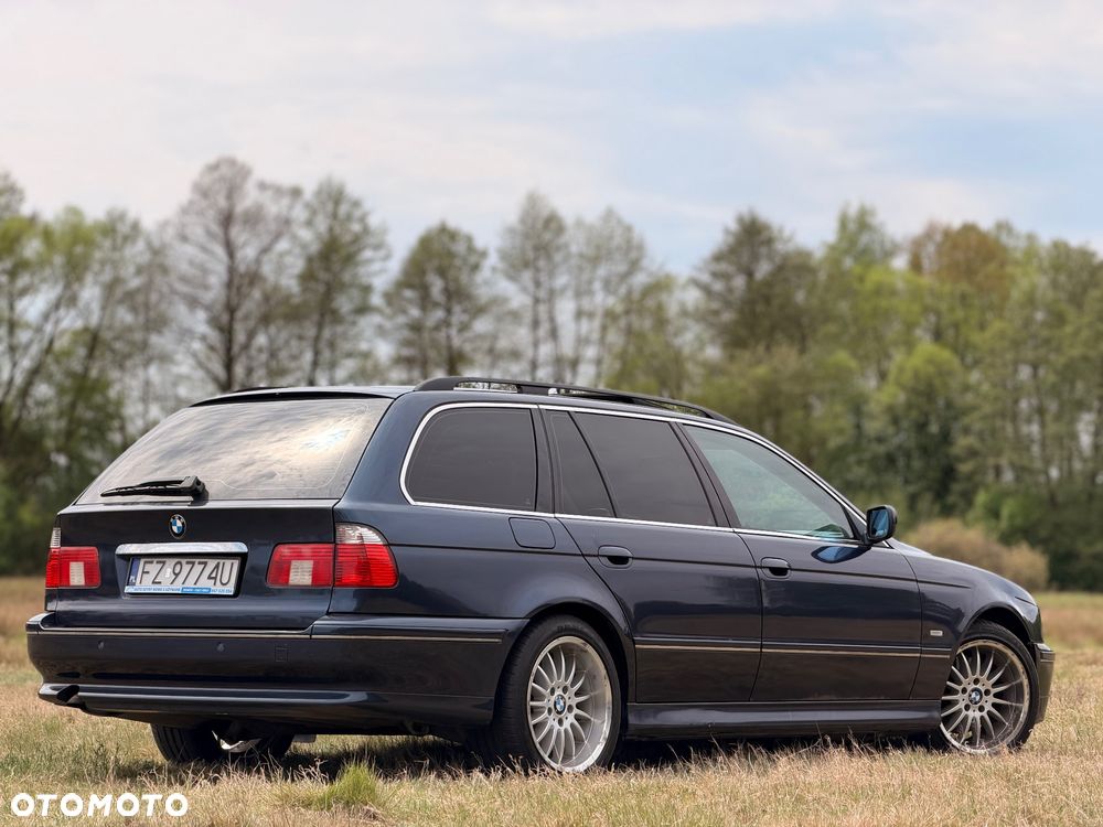 BMW Seria 5 - 16
