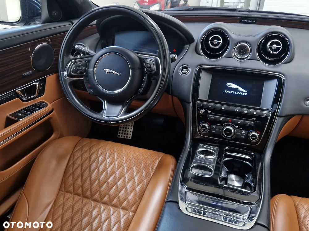 Jaguar XJ 3.0 V6 Kompressor AWD Premium Luxury - 8