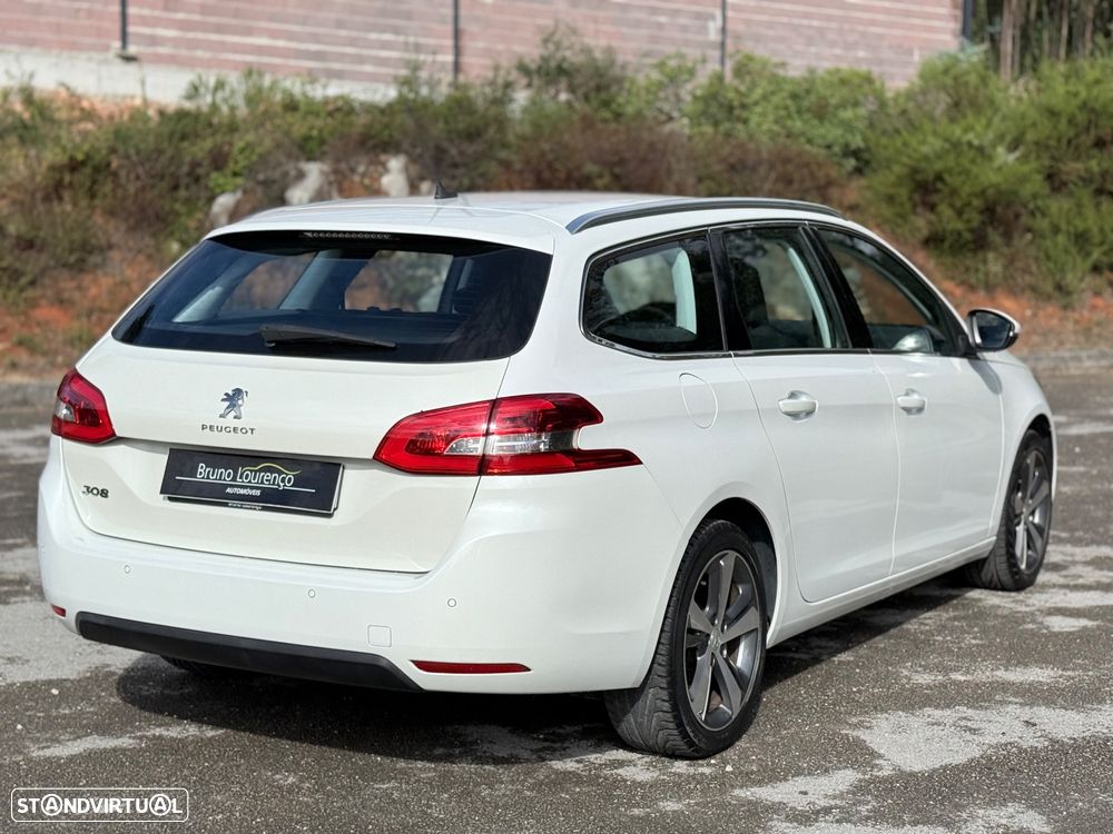 Peugeot 308 SW 1.2 PureTech Allure Full LED - 29