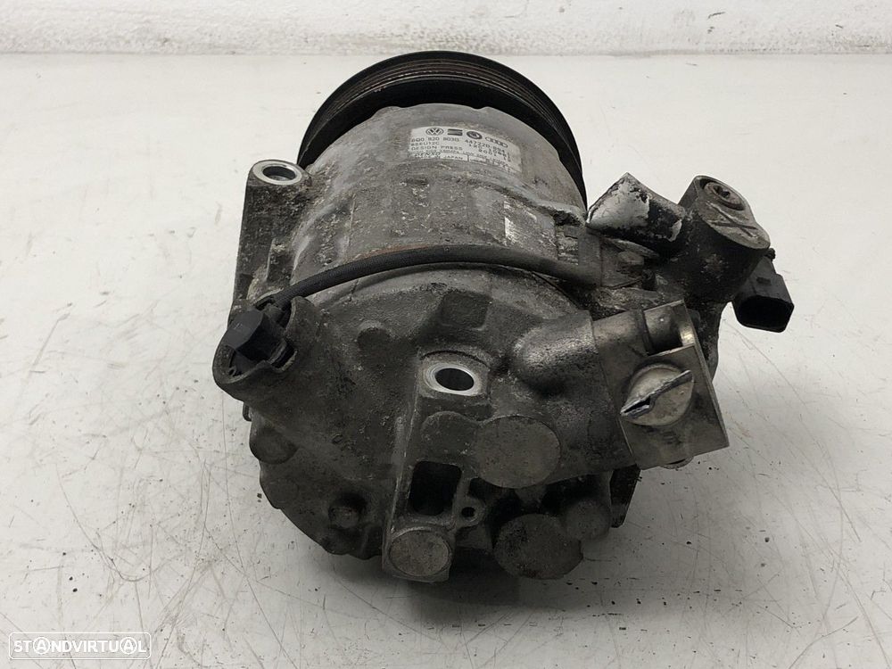 Compressor de ar condicionado Usado VW POLO (9N_) 1.2 12V | 10.01 - 07.07 REF. 6... - 4