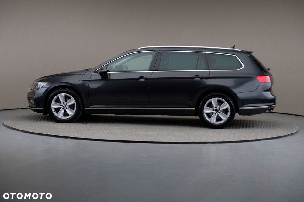 Volkswagen Passat Variant 2.0 TSI Elegance DSG - 4