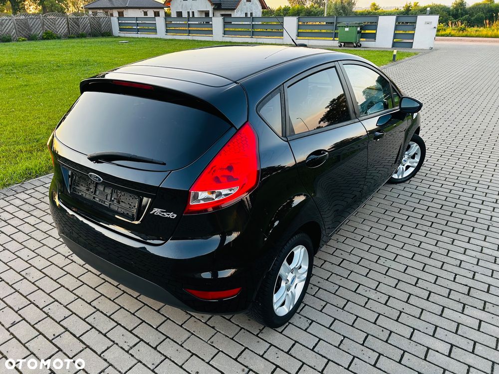 Ford Fiesta 1.25 Trend - 8
