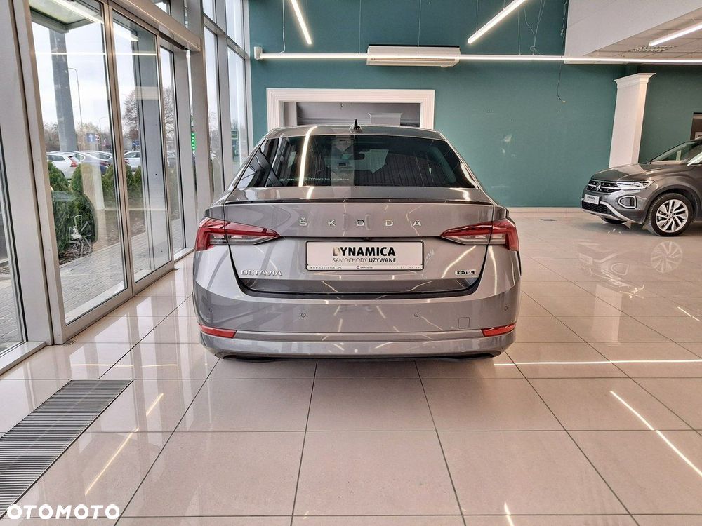 Skoda Octavia - 6