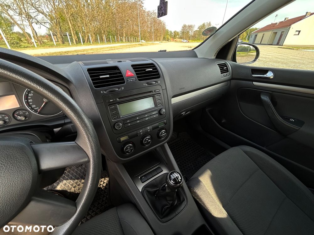 Volkswagen Golf 2.0 TDI DPF Comfortline - 7
