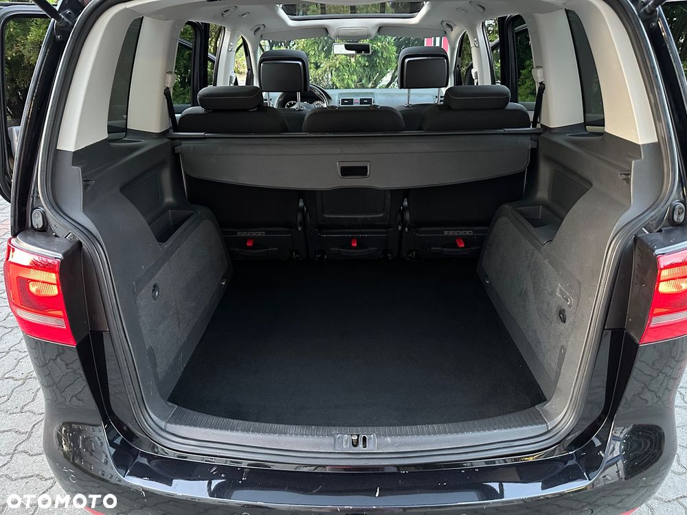 Volkswagen Touran 2.0 TDI DPF DSG Cup - 14