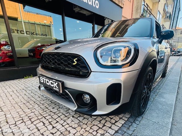 MINI Countryman Cooper SE ALL4 Auto - 13