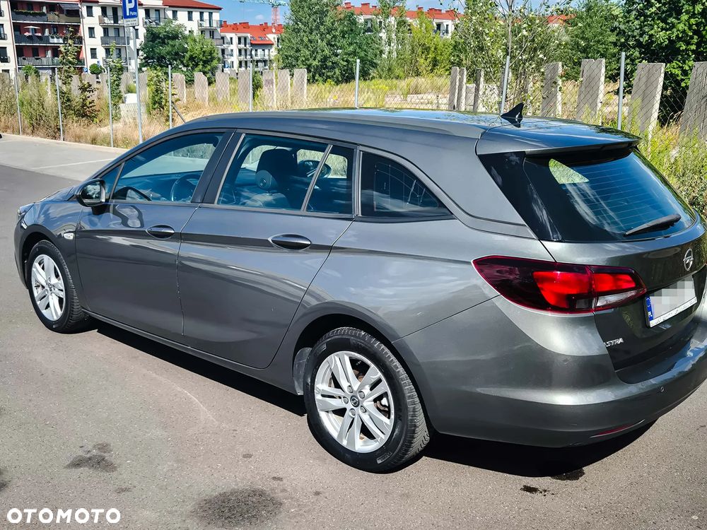 Opel Astra 1.0 T 120 Lat S&S - 6