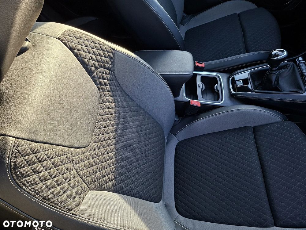 Opel Grandland X - 21