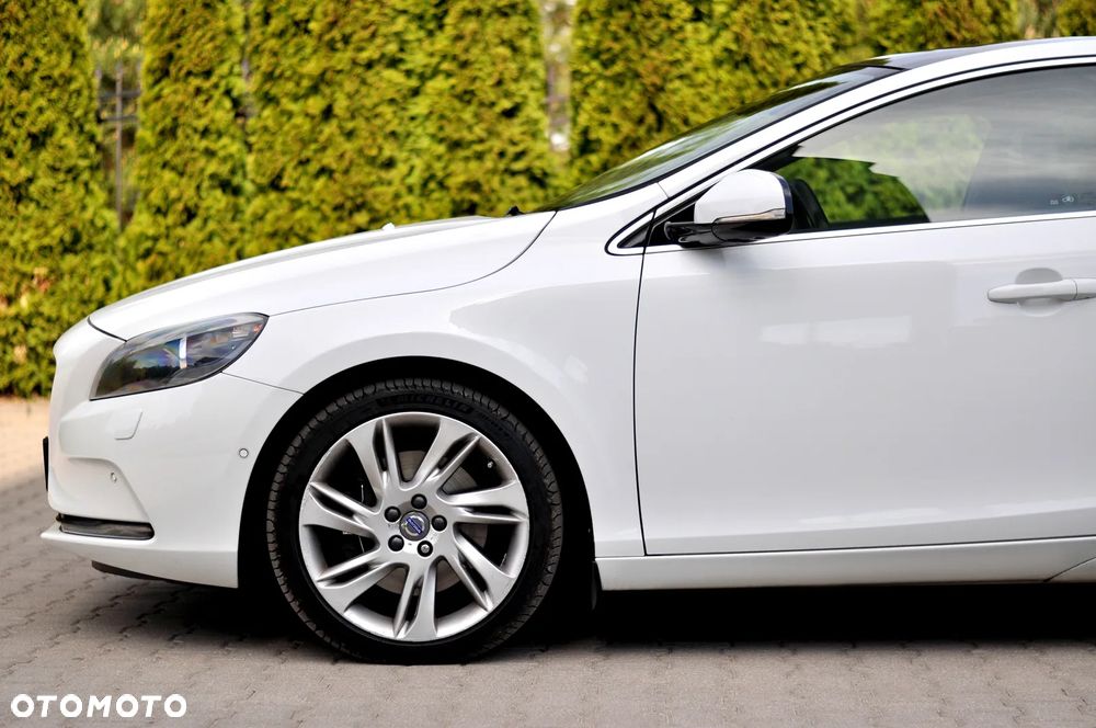 Volvo V40 D4 Summum - 5