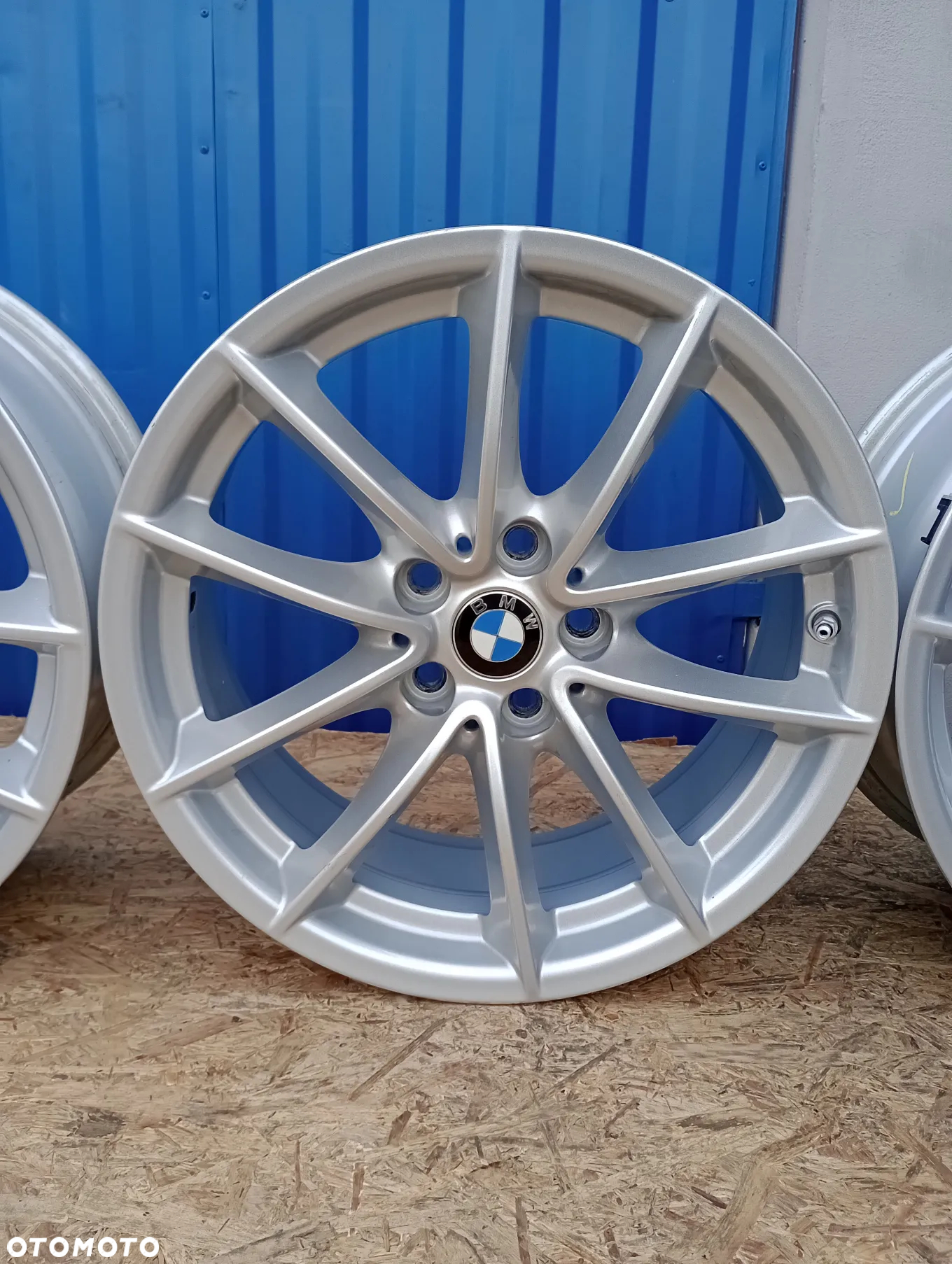 FELGI ALUMINIOWE 5x112 R17 7,5J ET27 66,6 BMW F40 G42 G20 G21 G22 G23 G26 G30 G31 G11 G12 CZUJNIKI TPMS - 5