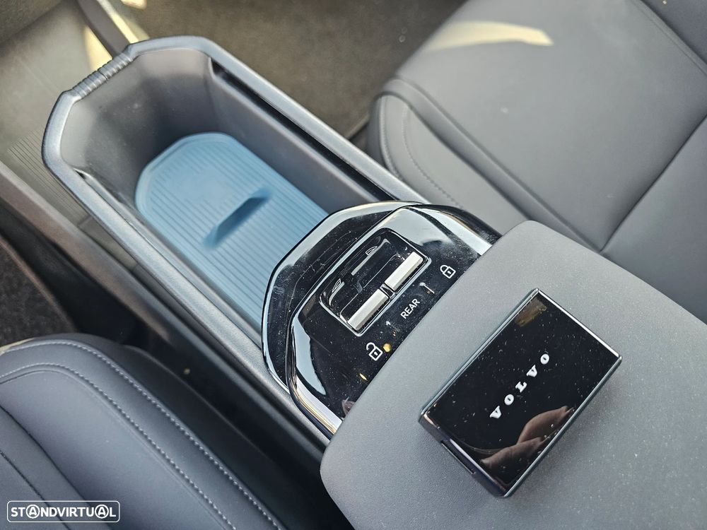 Volvo EX30 - 6