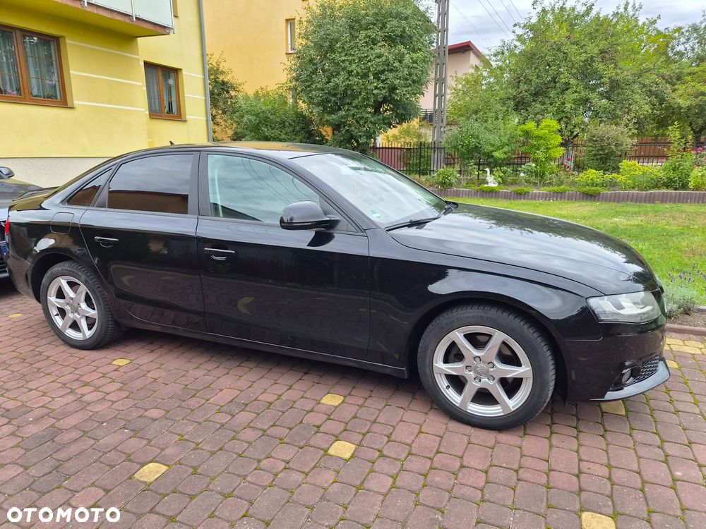 Audi A4 Limousine 2.0 TDI - 1