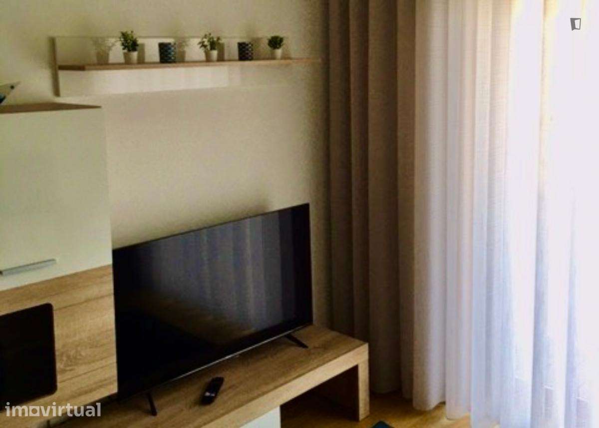 Apartamento com 1 quartos - localizado em São Mamede de Infesta Porto - Grande imagem: 3/23