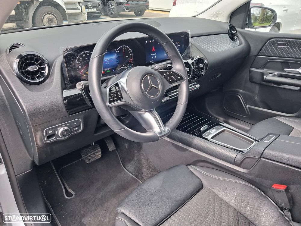 Mercedes-Benz B 250 e - 9