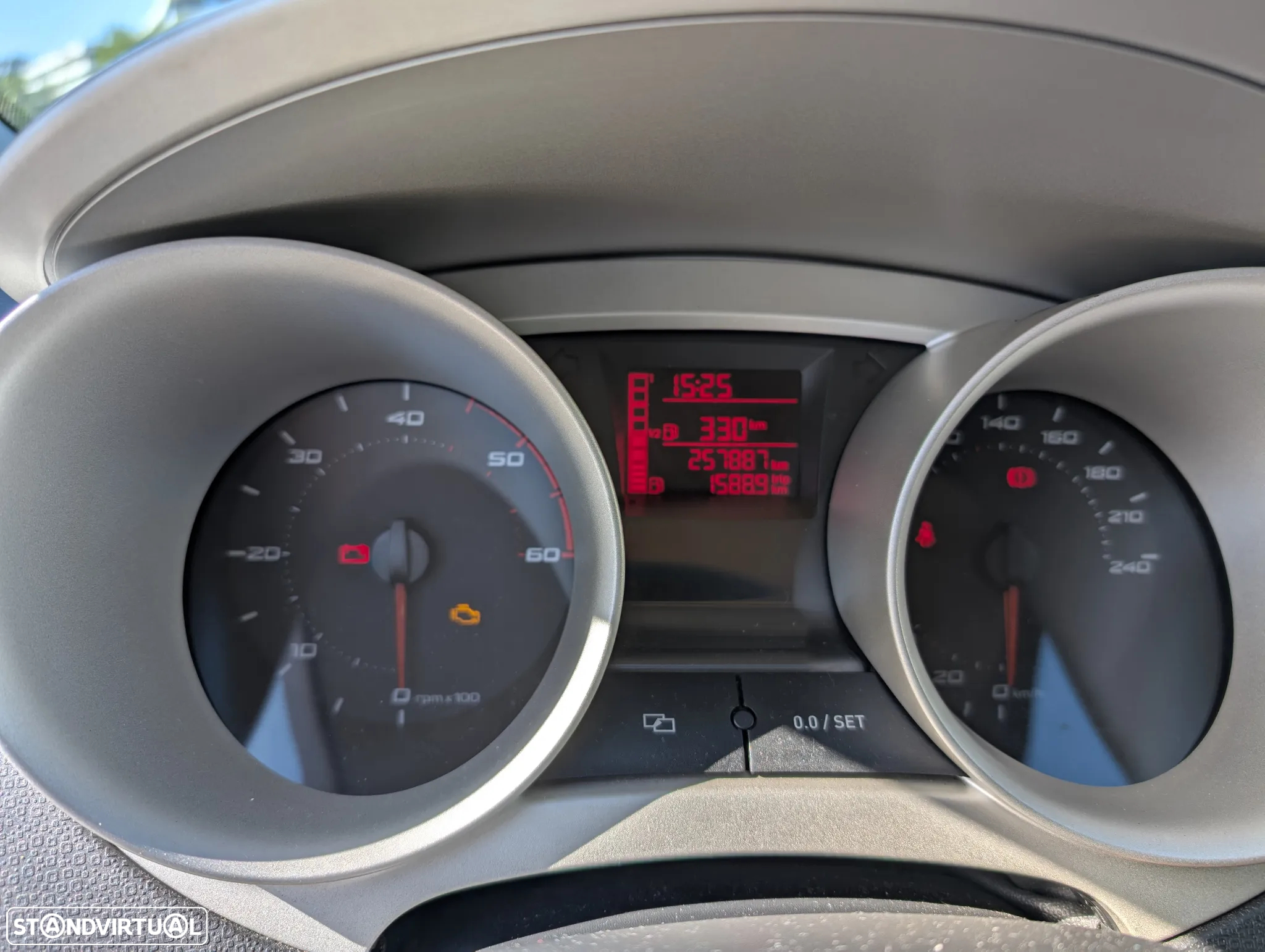 SEAT Ibiza 1.6 TDI 25 Anos DPF - 15