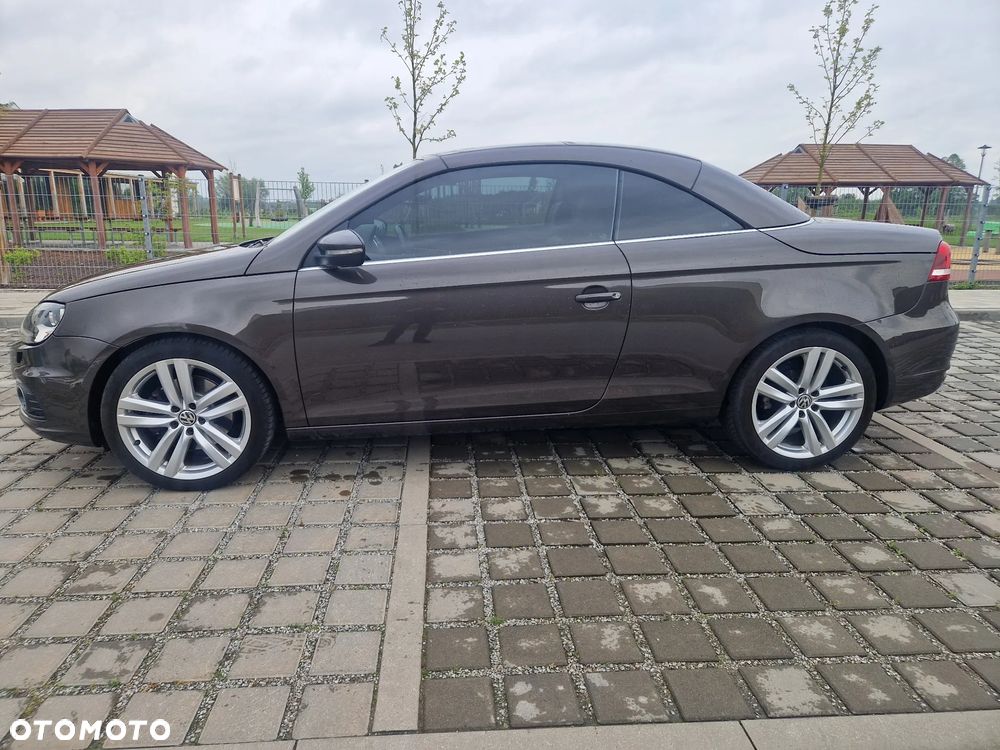 Volkswagen Eos 2.0 TDI DPF DSG Individual - 6