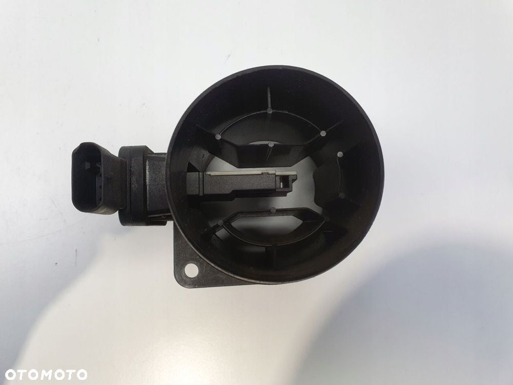 PRZEPŁYWOMIERZ Skoda Octavia III 1.6 TDI _ POWIETRZA 04L906461B 5WK98102 - 3