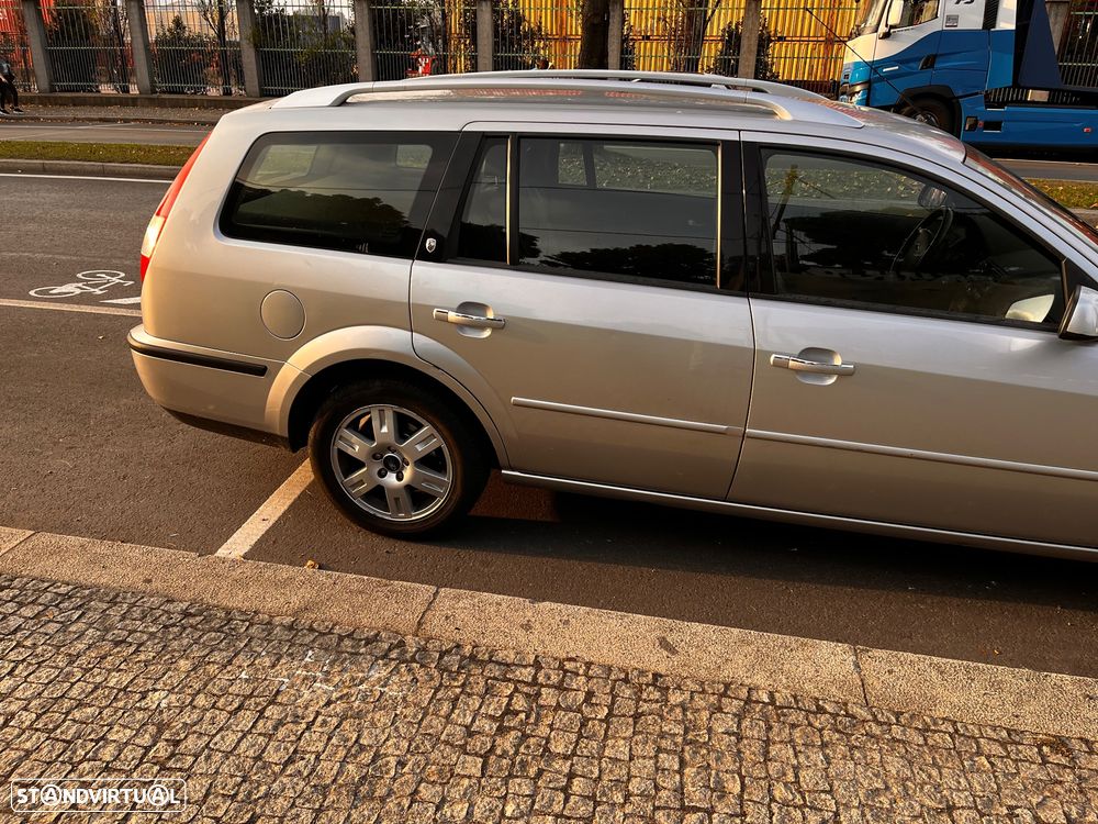 Ford Mondeo SW 2.0 TDCi Ghia - 4