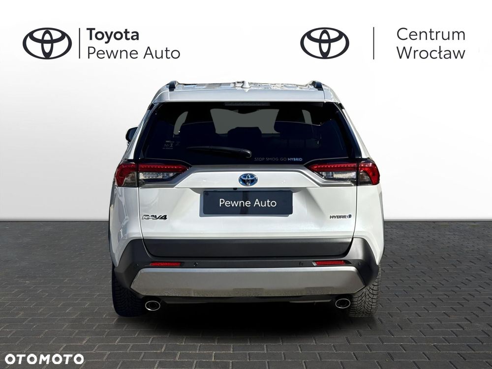 Toyota RAV4 - 4