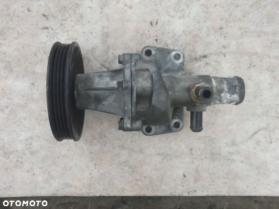 SPARK M300 POMPA WODY OBUDOWA TERMOSTATU 1.0 - 1
