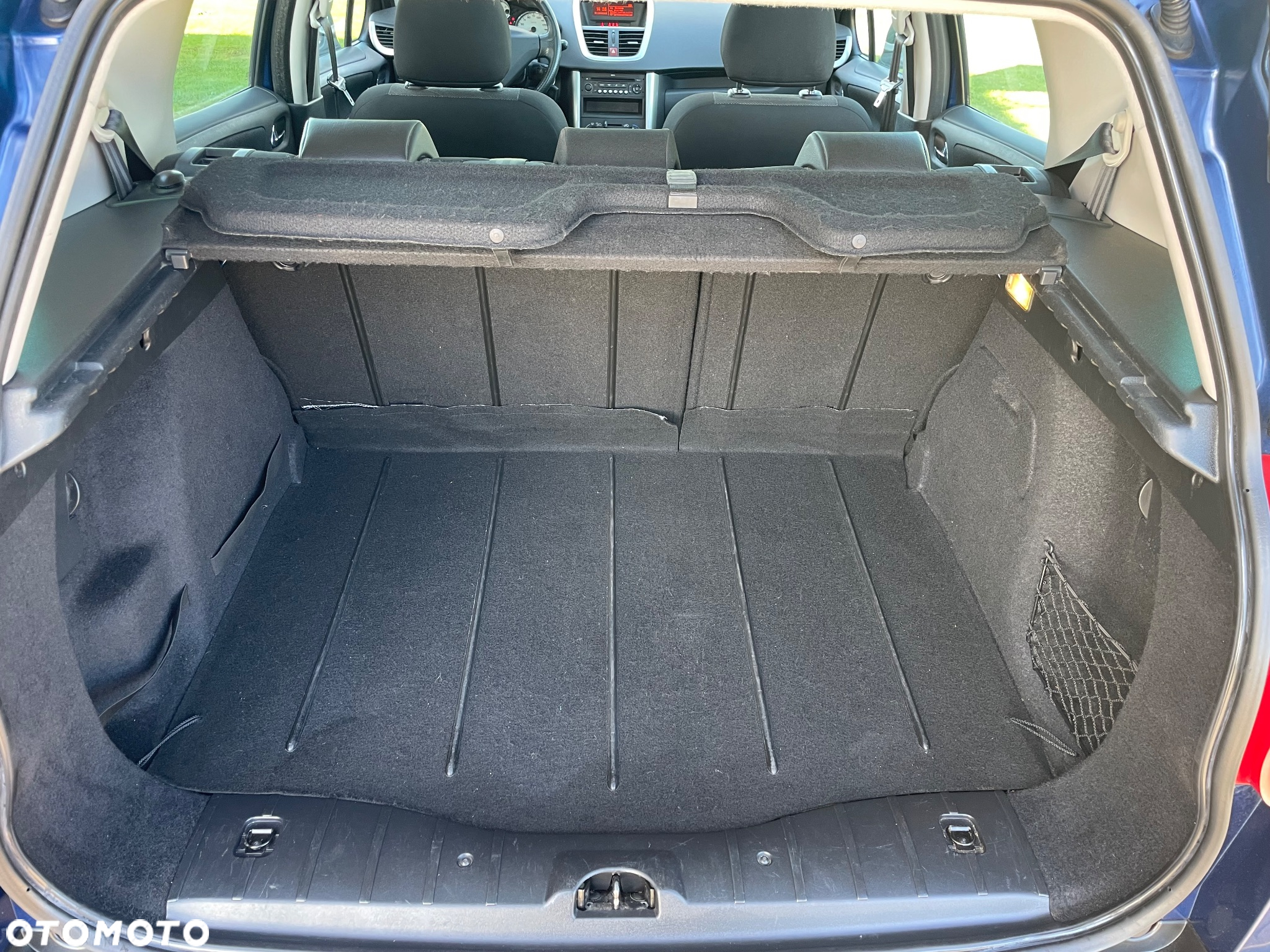Peugeot 207 - 18