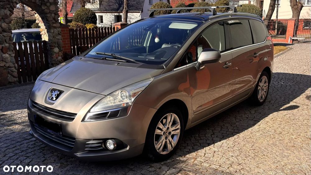 Peugeot 5008 - 1