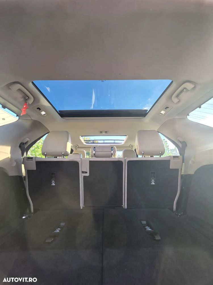 Land Rover Discovery 2.0 L SD4 Ingenium HSE - 15