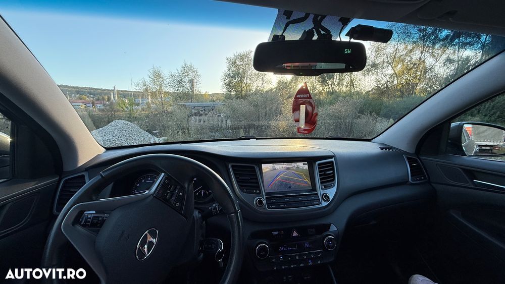 Hyundai Tucson 1.6 T-GDi 4WD 7DCT Style - 4