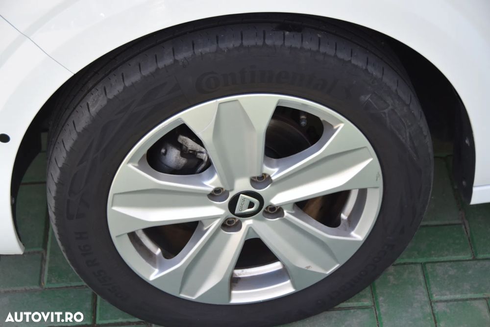 Dacia Logan TCe 90 MT6 Prestige - 15