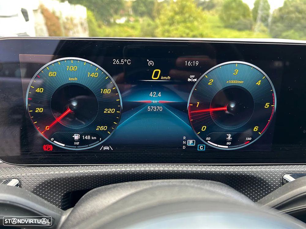 Mercedes-Benz CLA 180 d Shooting Brake AMG Line Aut. - 45