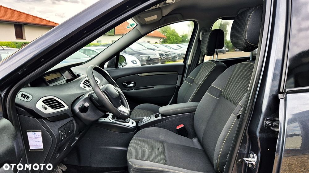 Renault Grand Scenic Gr 2.0 16V Privilege CVT Euro5 - 32