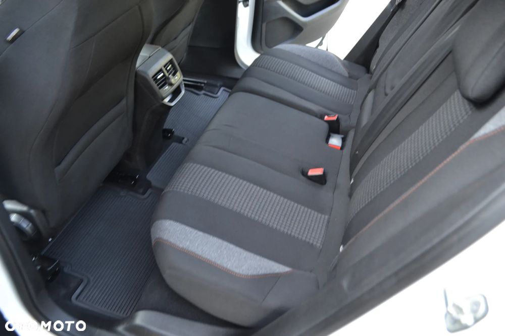 Peugeot 3008 - 22