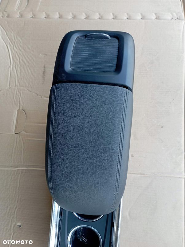 OPEL ZAFIRA C 1.6 CDTI TUNEL ŚRODKOWY PODŁOKIETNIK EUROPA - 2