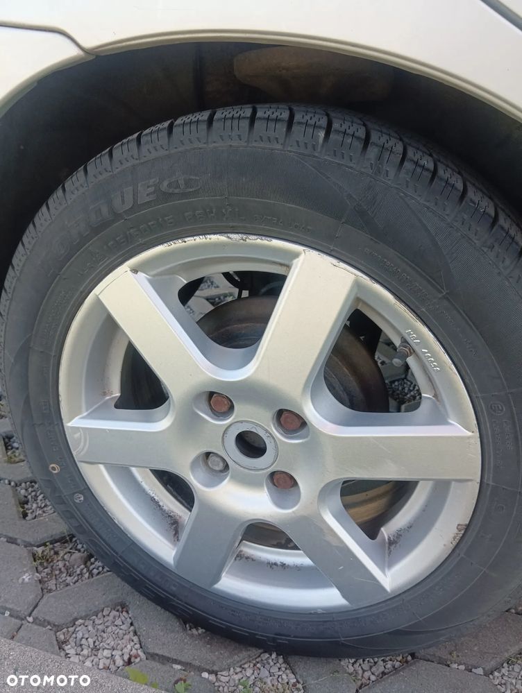 Suzuki Liana 1.6 - 13